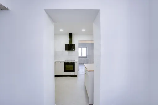 Apartamento T3 Renovado na Cova da Piedade