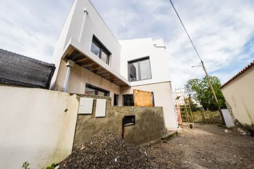 Moradia T3 NOVA C/ Terraço, Reguengo Pequeno, Lourinhã