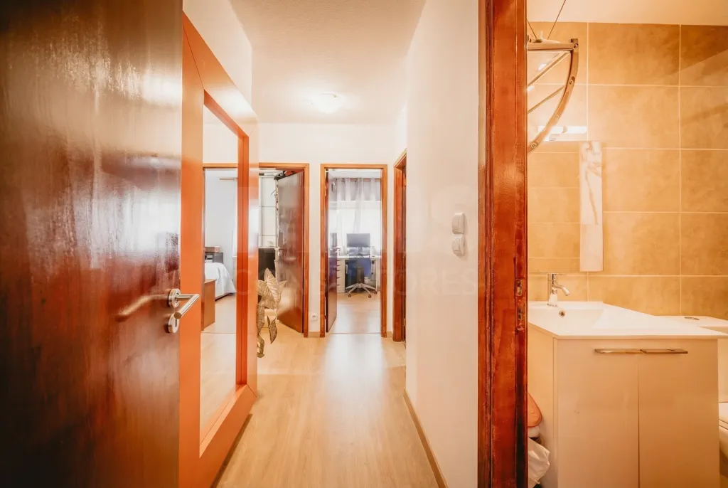 Apartamento T3 - Santo António dos Cavaleiros - Zona do Hospital Beatriz Ângelo