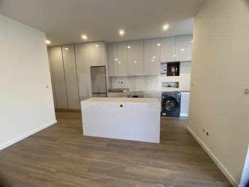 Apartamento T1+ 1 na Rinchoa
