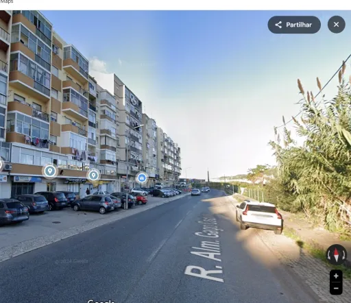 Store in Póvoa de Santo Adrião - Prime location