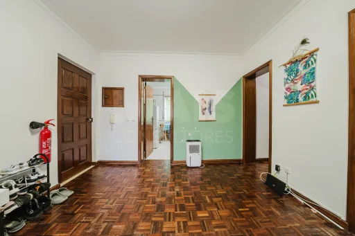 Apartamento com Varanda em Peniche