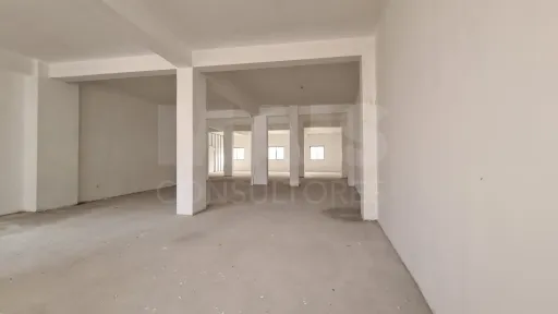 Loja para Transformação em Apartamento T3+1