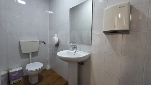 Sala para Serviços ou Escritório