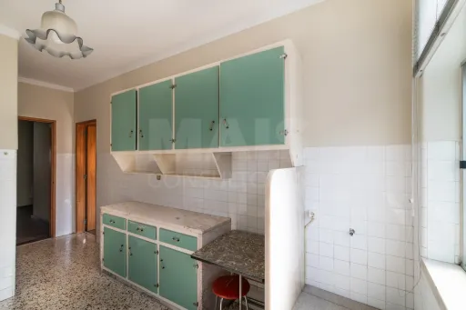 Apartamento T4  em paço de Arcos