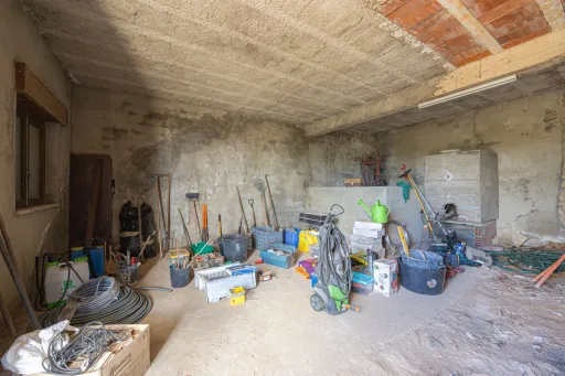 2-Bedroom House with Garage | 400 m² Lot | Ota – Alenquer