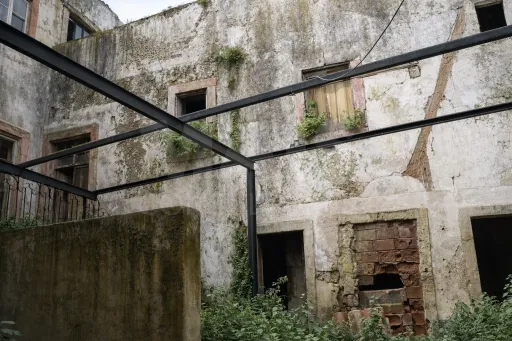 Edifício único do século XVII para reabilitação em Évora