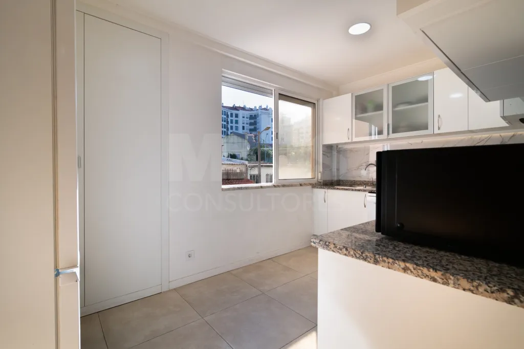 Apartamento T2 Amadora Reboleira