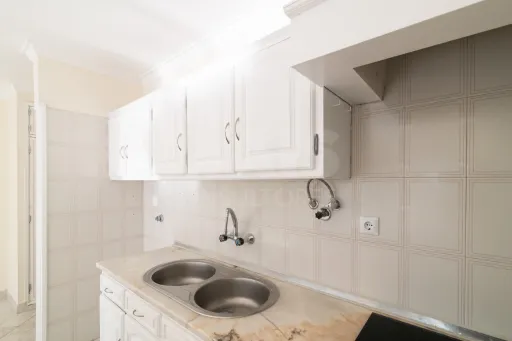 T1 em São João das Lampas Com Parqueamento