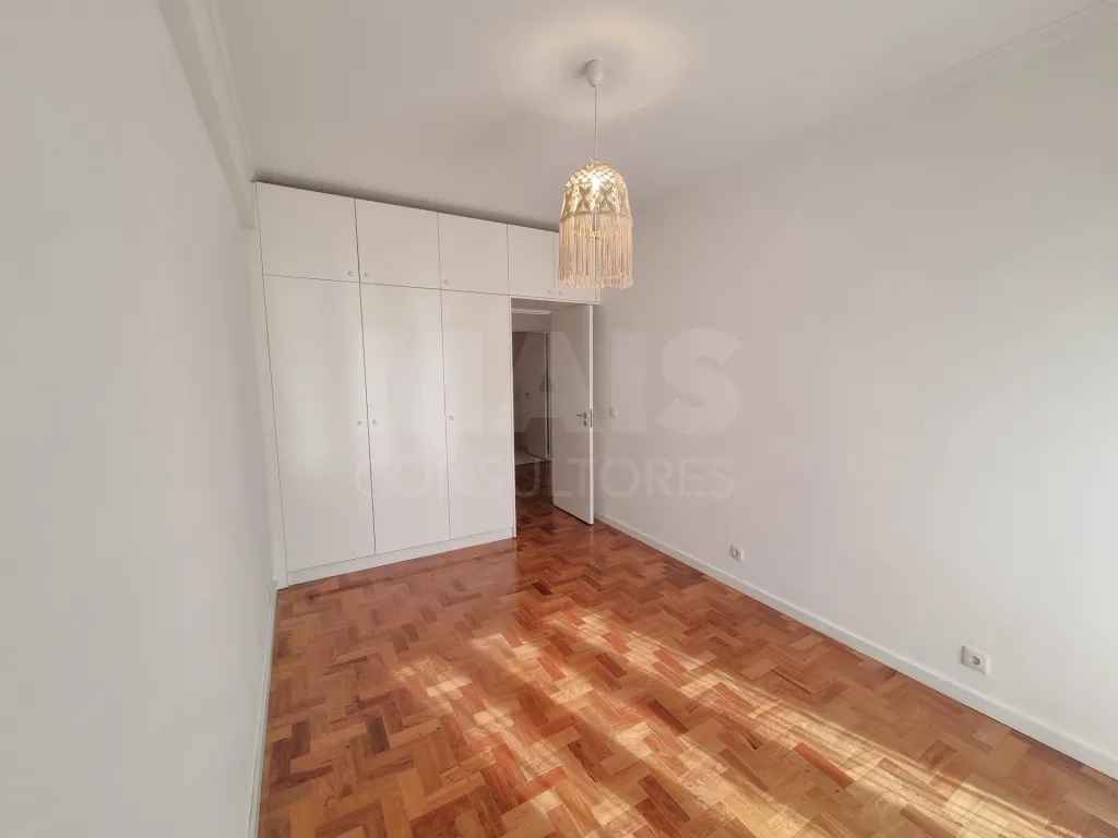 Excelente T2 - Benfica