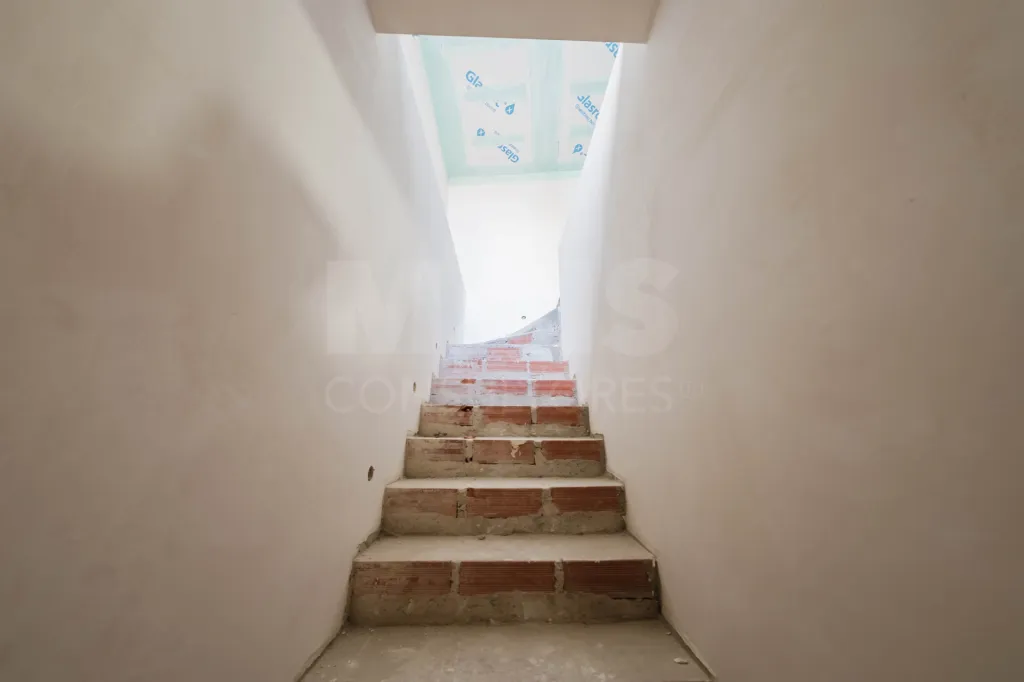 Moradia totalmente remodelada no coração de Peniche!