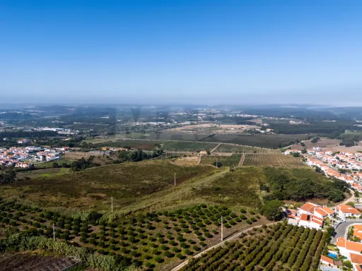 Terreno c/ 4.055m2 c/ viabilidade de construção nas Gaeiras