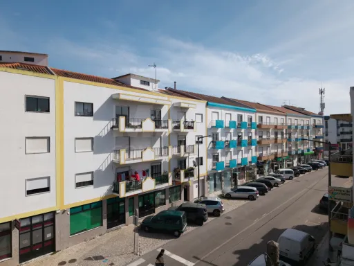 Apartment T2+2 - Near D. Carlos Park - Caldas da Rainha