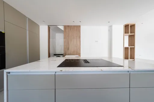 ROOFTOP PRIVATIVO com vista sobre o Atlântico | Moradia T3 com Piscina | COSTA DE PRATA