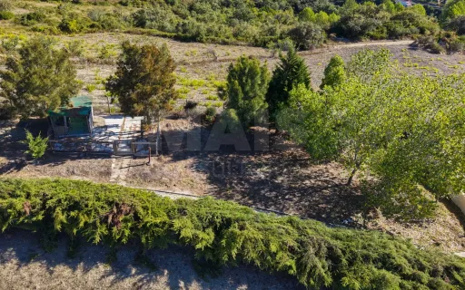 Quintinha com moradia T3 Térrea a 10 minutos de Arruda dos Vinhos