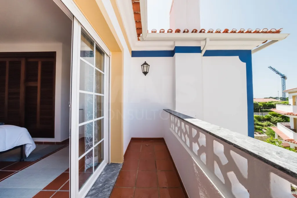 Apartamento T3 com vista mar, piscina e garagem — Praia D'El Rey Golf & Beach Resort