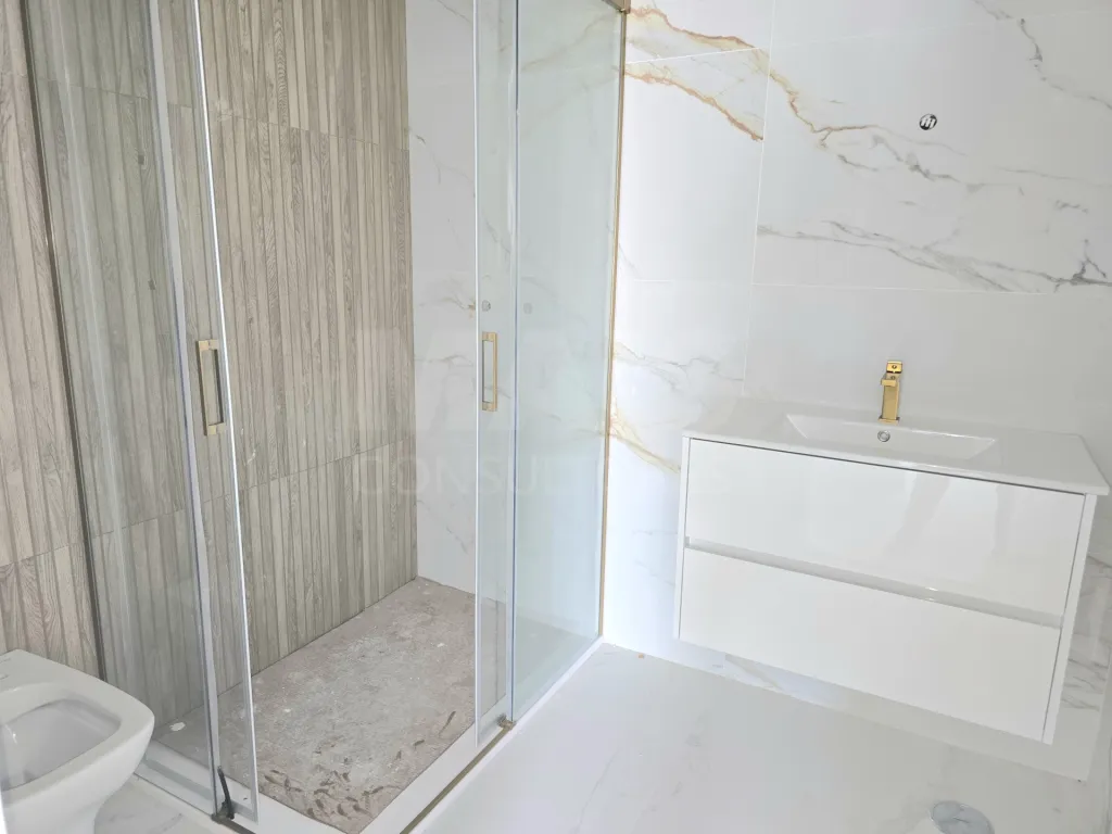 Apartamento T3 | Último Piso | 2 Terraços | Vila Pouquet – Caldas da Rainha