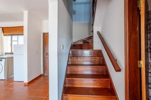 Apartamento T3 em Condomínio Fechado a 5min da Praia