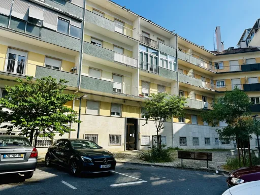 Apartamento T2 no Lumiar | Ameixoeira a 800m da estação do metro da Ameixoeira
