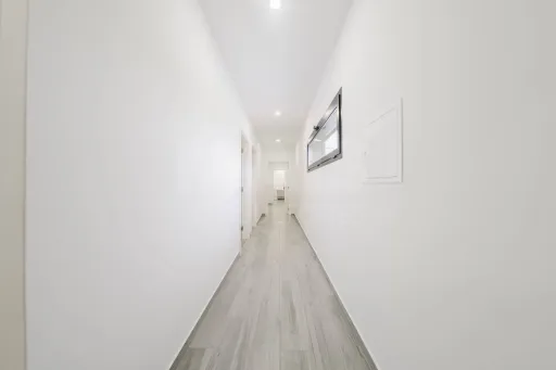 Moradia T3 Térrea Moderna em terreno c/ 2.610m2