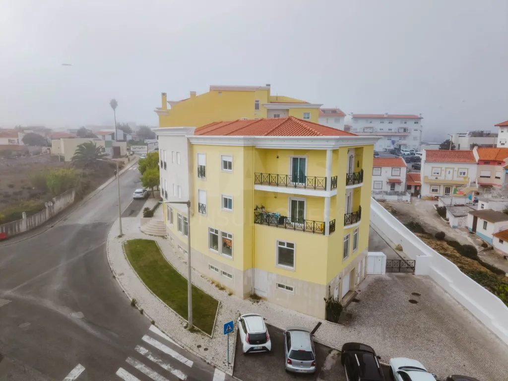 Loja de 214 m² com Potencial para Apartamento T4 ou Dois Apartamentos – Excelente Oportunidade de Investimento