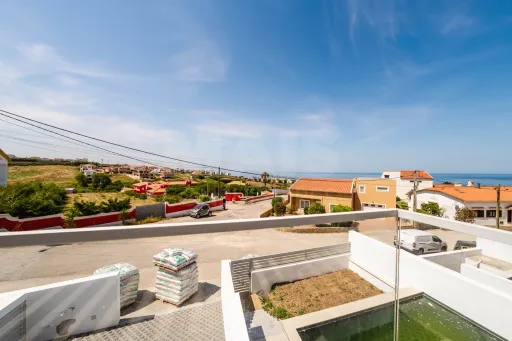ROOFTOP PRIVATIVO com vista sobre o Atlântico | Moradia T3 com Piscina | COSTA DE PRATA