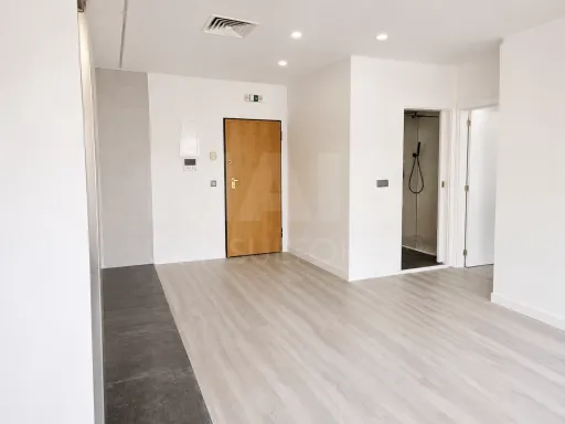 Fully Renovated 1-Bedroom Apartment, Brand New | Fully Equipped Kitchen | Air Conditioning | Agualva
