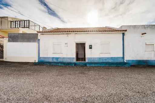 House for renovation in Ferrel