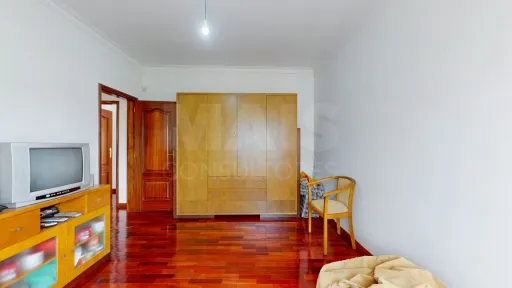 Moradia Santa Iria de Azoia com VISTA RIO