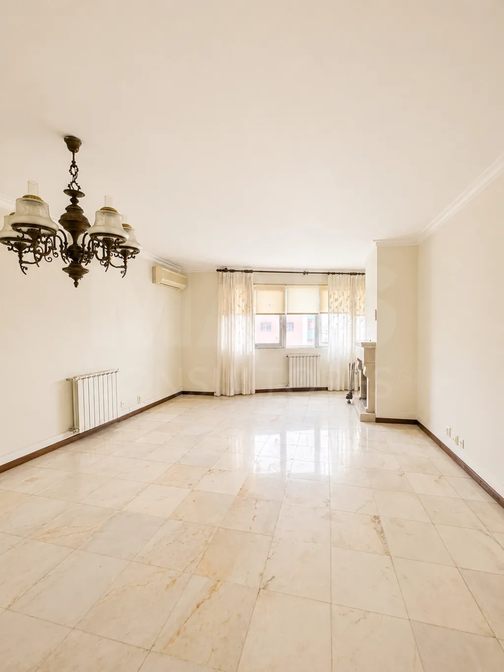 Apartamento T3 Olaias - Vista rio e garagem