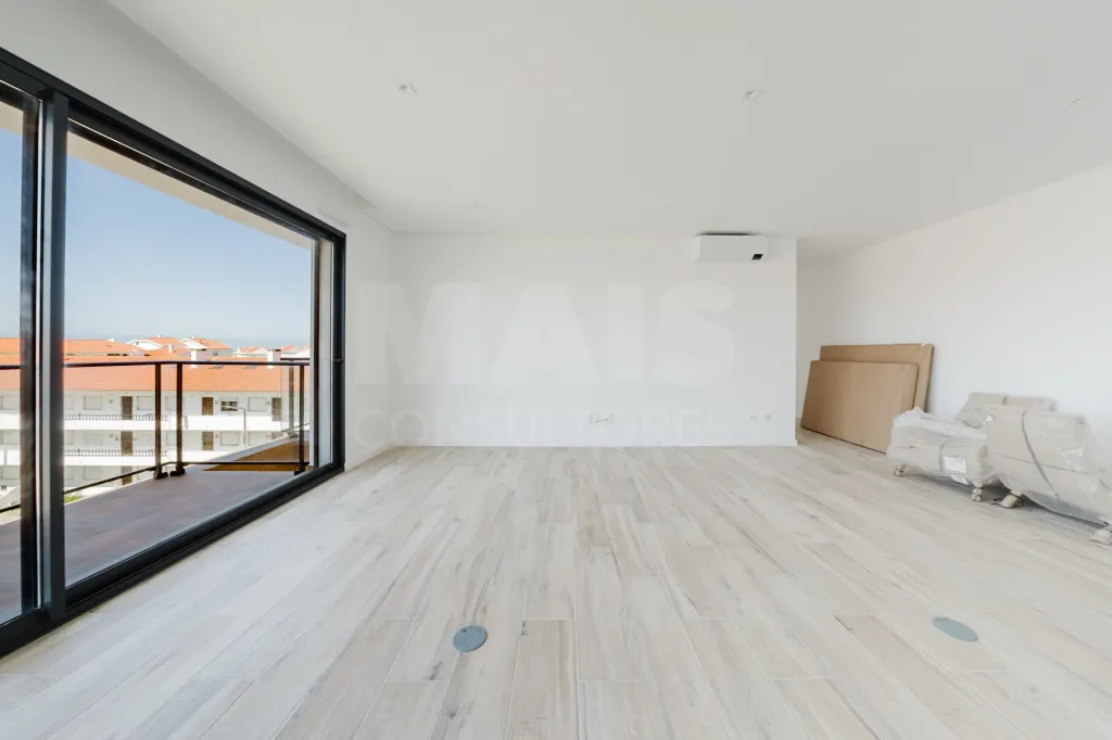 NEW 2 bedroom apartment 200m from Praia da Consolação - C