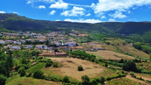 Terreno com 12.000 m² com viabilidade de construção