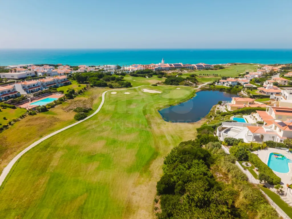 Apartamento T3 com vista mar, piscina e garagem — Praia D'El Rey Golf & Beach Resort