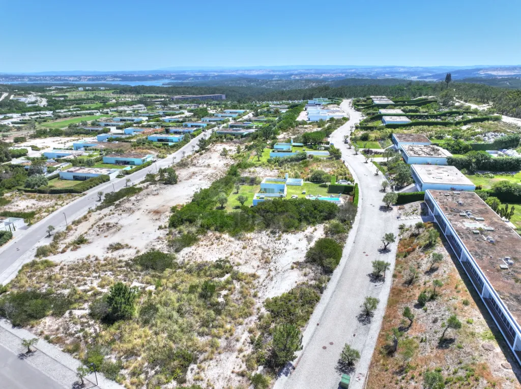 Lote Premium no Bom Sucesso Resort c/ Projeto & Assinado por Souto Moura