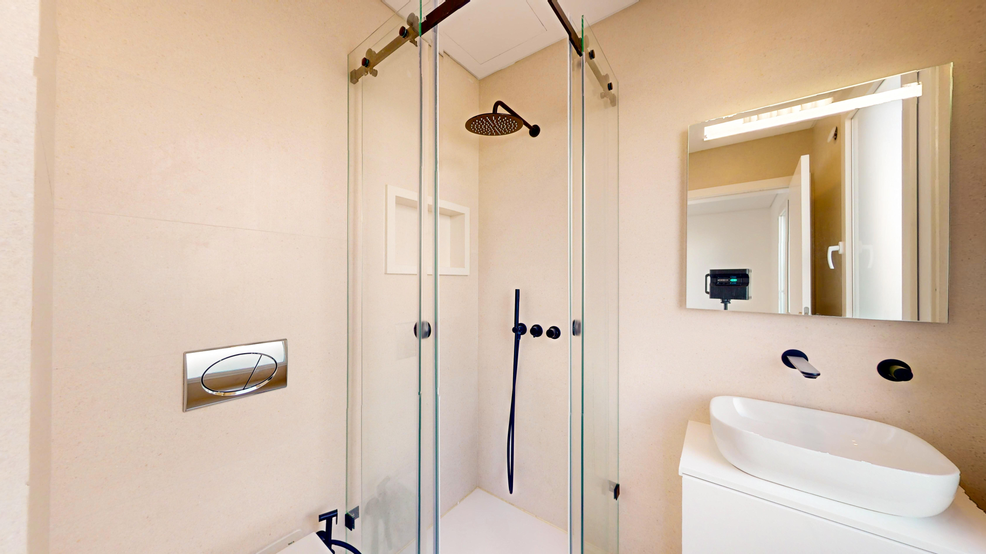 Moradias térreas T4 C\ 4 Suites e Piscina