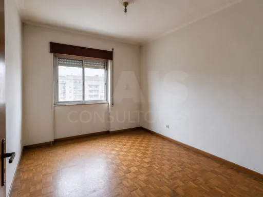 Apartamento T3 em Feijó, Almada