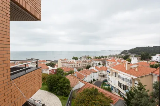 T3+1 Algés, duplex vista mar, condomínio fechado e piscina