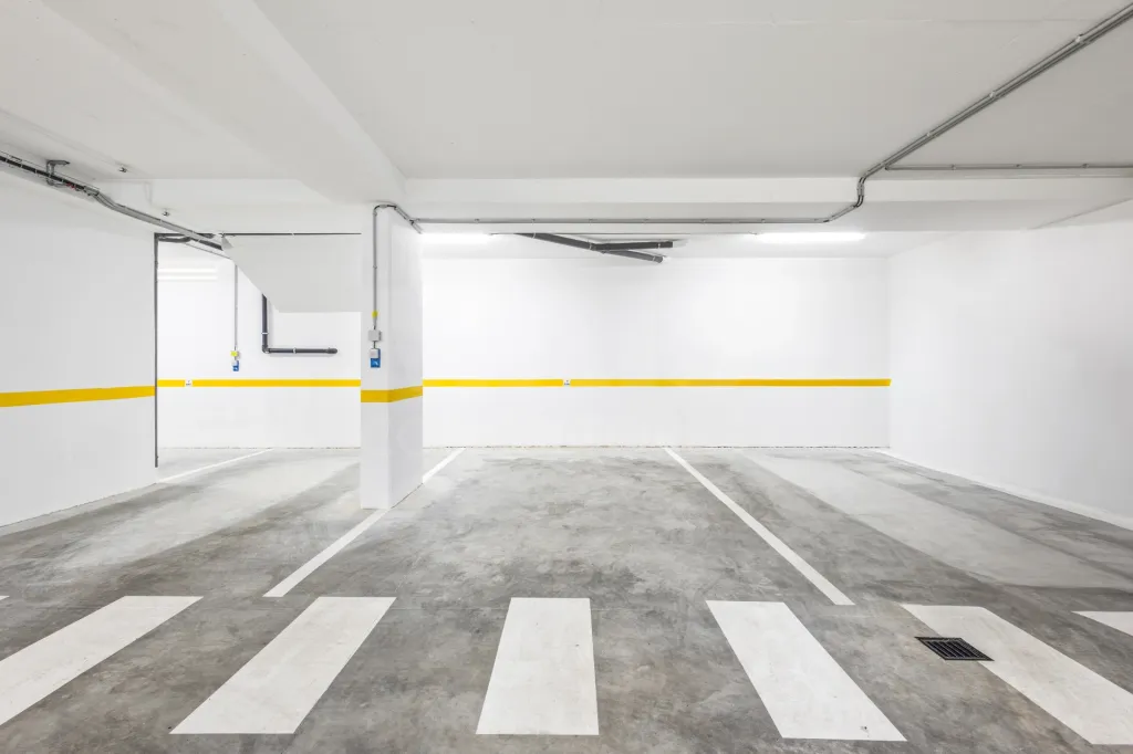Apartamento T3 Novo com garagem -- Santa Bárbara