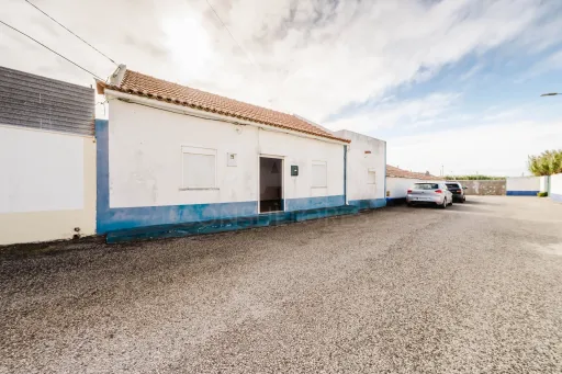 House for renovation in Ferrel