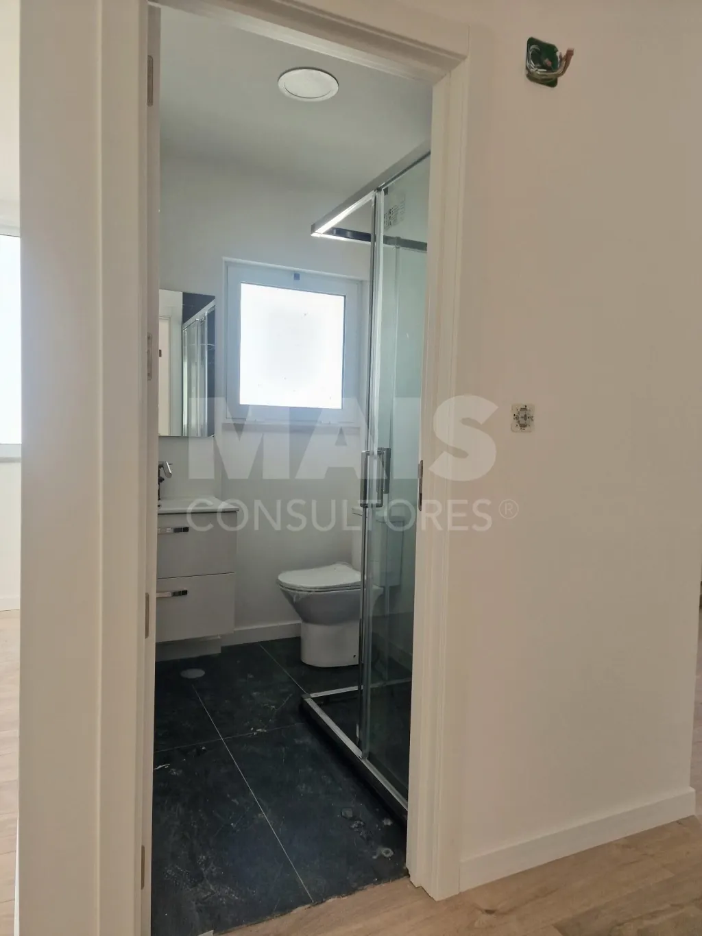 Wonderful 3-bedroom apartment in Queluz with patio