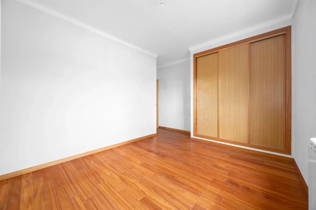 Moradia T5 com vista privilegiada em Alenquer