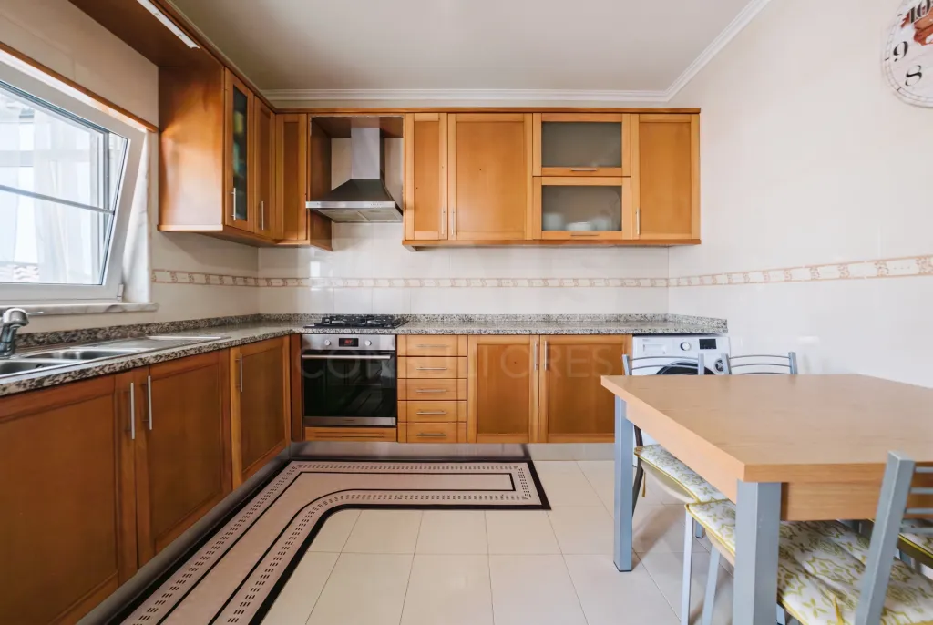 🏡 3-Bedroom House—Furnished and Fully Equipped | Jacuzzi | Garage | Backyard
