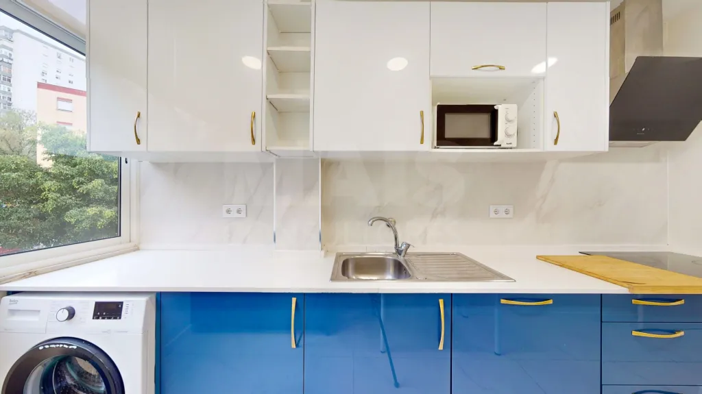 T2 Remodelado | Cozinha Equipada | Flamenga – Sto. António dos Cavaleiros