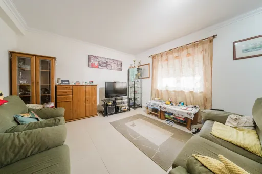 Moradia T3 no Casal Moinho – a 5 minutos a pé da Praia dos Supertubos!