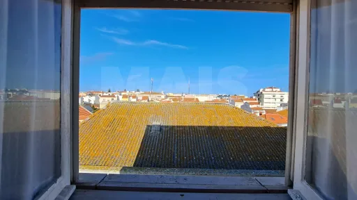 Prédio em Peniche | Investimento com rendimento e potencial de valorização