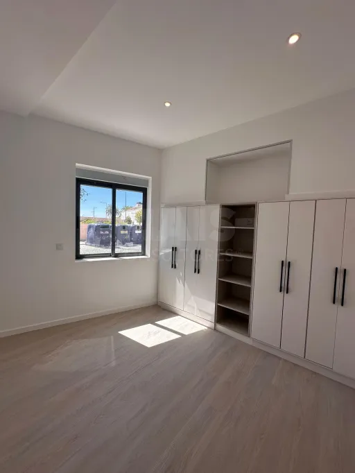 T2 Novo  junto ao Rio nos Afonsoeiros, Montijo