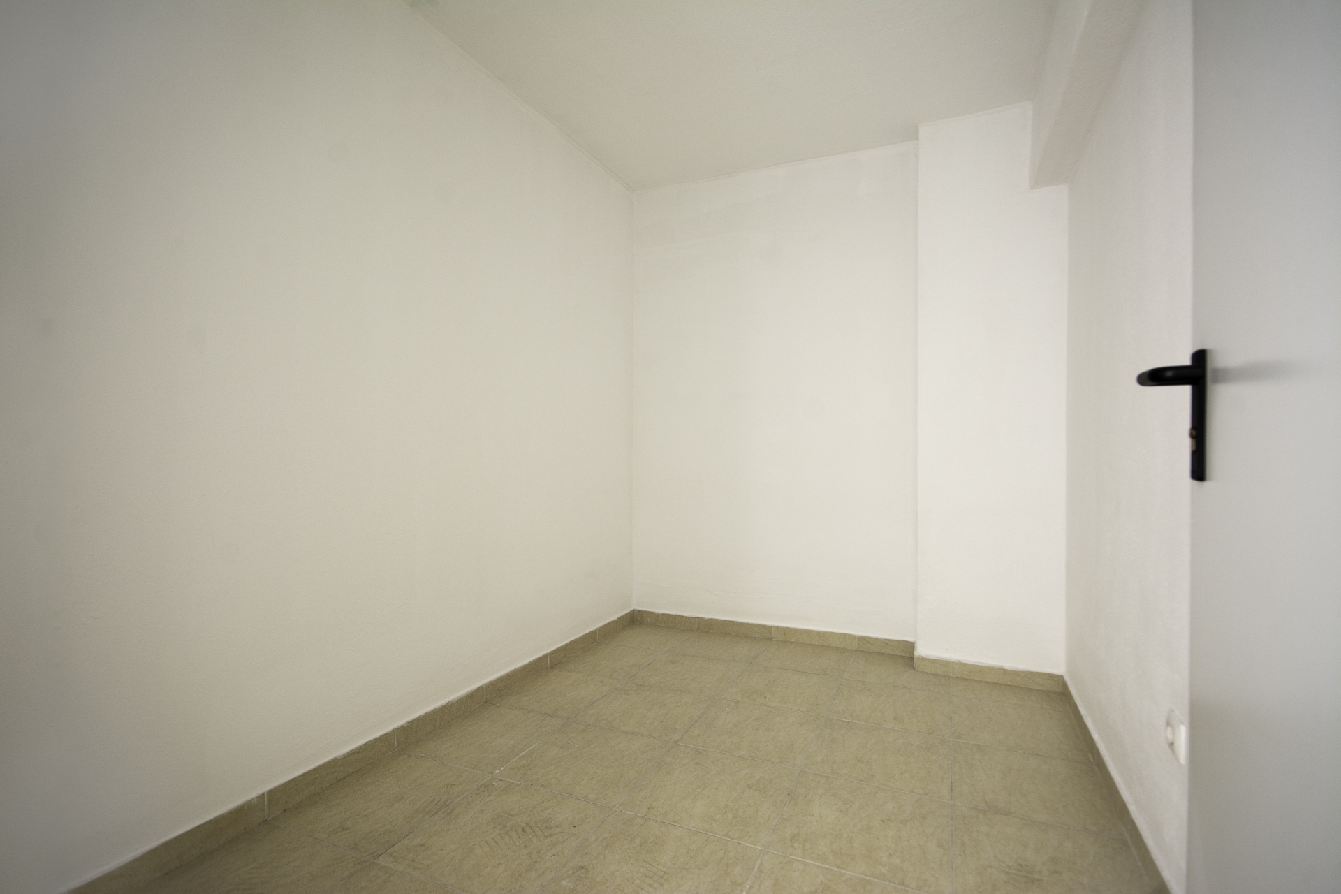 T1 no Seixal totalmente  remodelado
