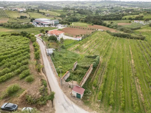 Terreno com PIP aprovado para 6 Moradias