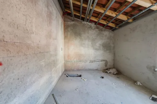 Moradia totalmente remodelada no coração de Peniche!