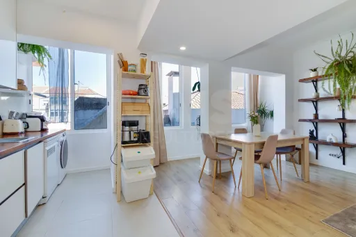Apartamento T2 no Centro Histórico de Almada, junto à Casa da Cerca